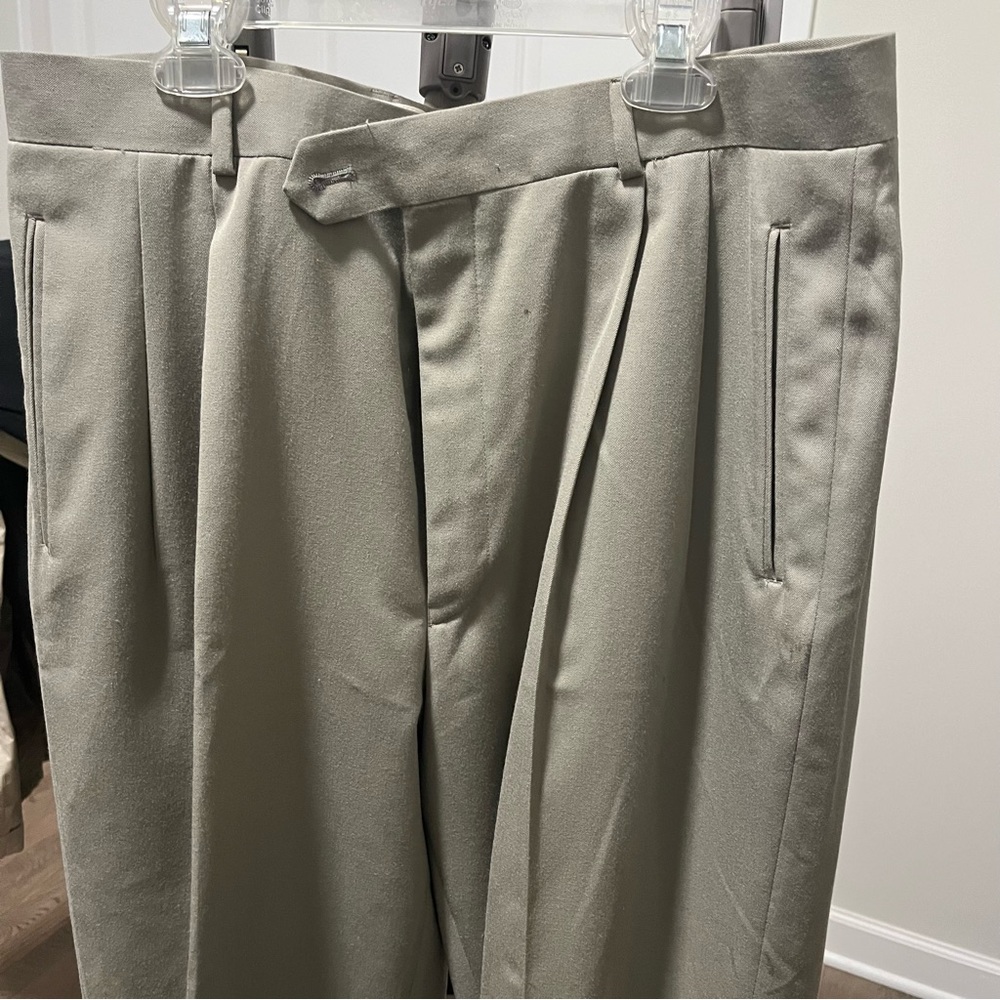 Brand new dress pants with cuffs, very fashionable , the best model and fit.